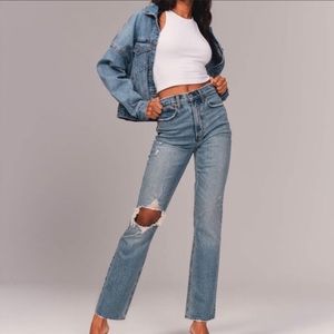 Abercrombie & Fitch 90's Straight Ultra High Rise Jeans